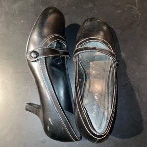 Women’s 7.5 Fashion Bug Dress Shoes